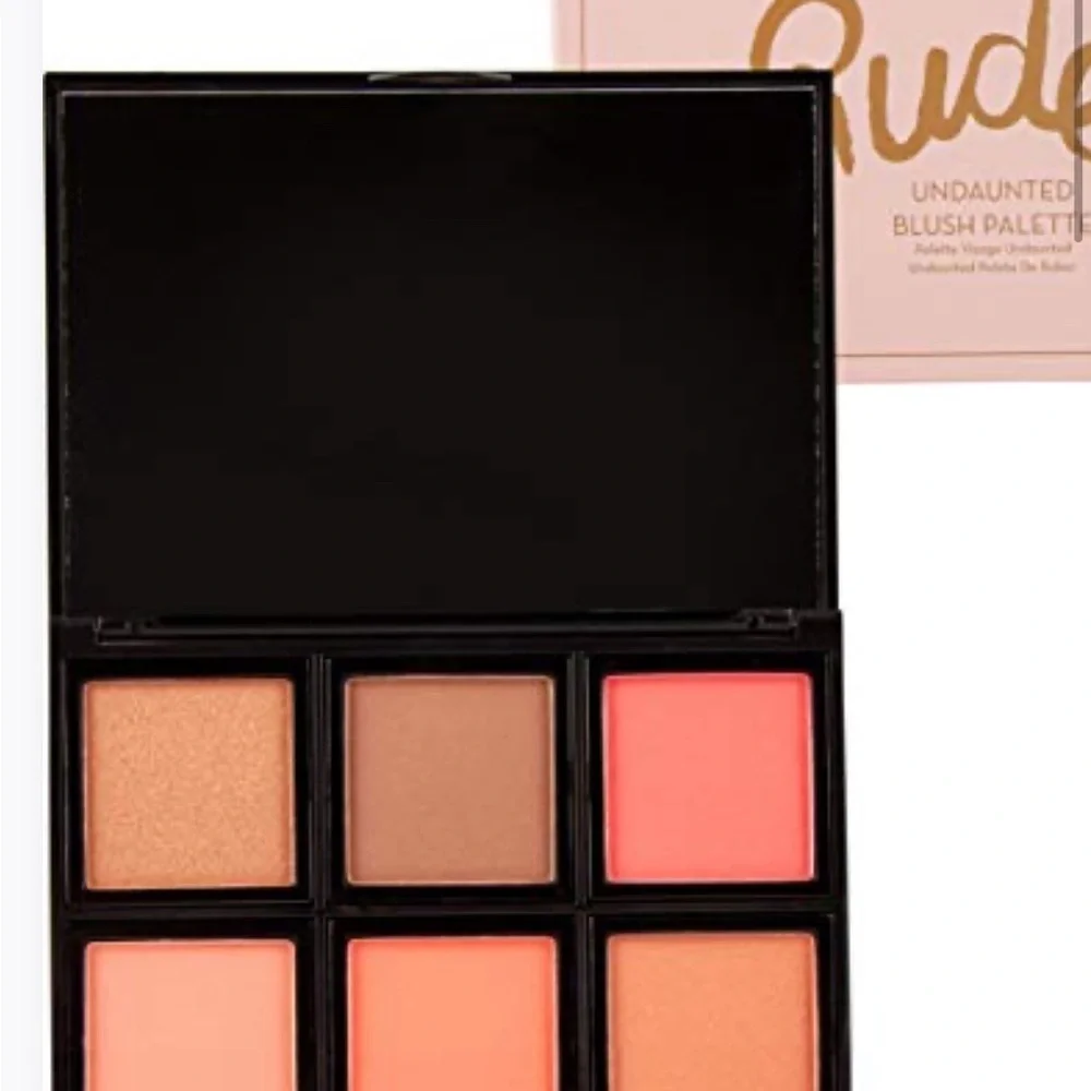 RUDE Undaunted Blush Palette